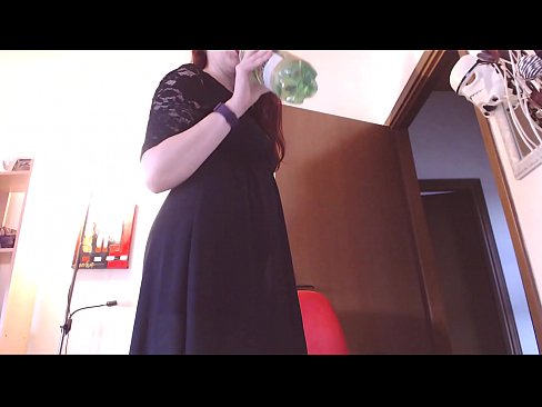 ❤️ Pokorni rob koji voli prljave i sočne gaćice primoran je da masturbira nakon što pogleda ovaj video! ❤️ Samo porno kod nas bs.sayhentai.ru ❌❤